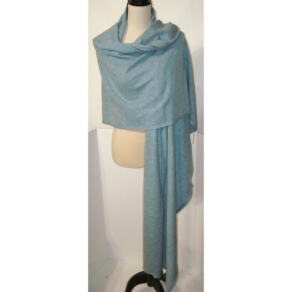NWT New 100% Cashmere Scar Wrap Ryllace Womens Light Slate Heather Blue 100 X 28 - Picture 1 of 13
